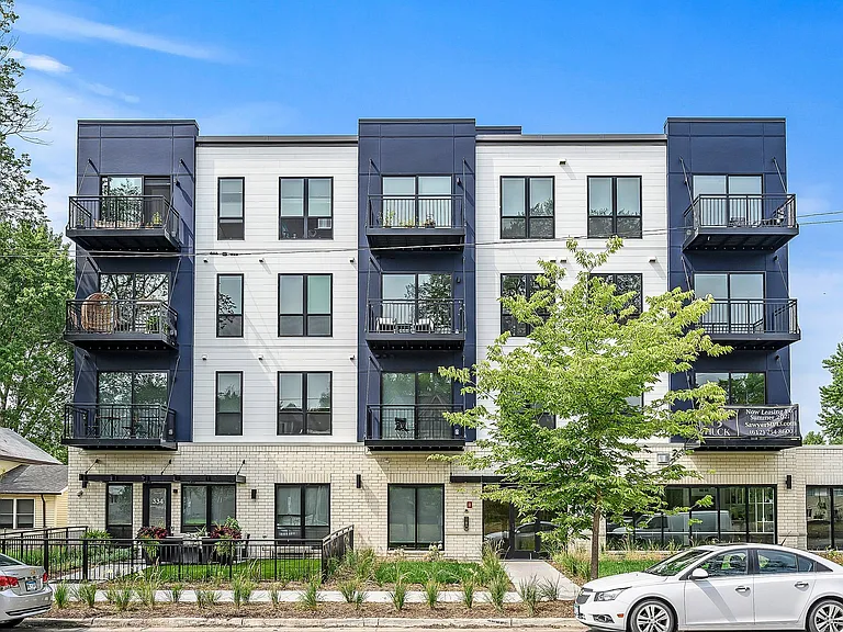 Sawyer Apartments — Photo 8