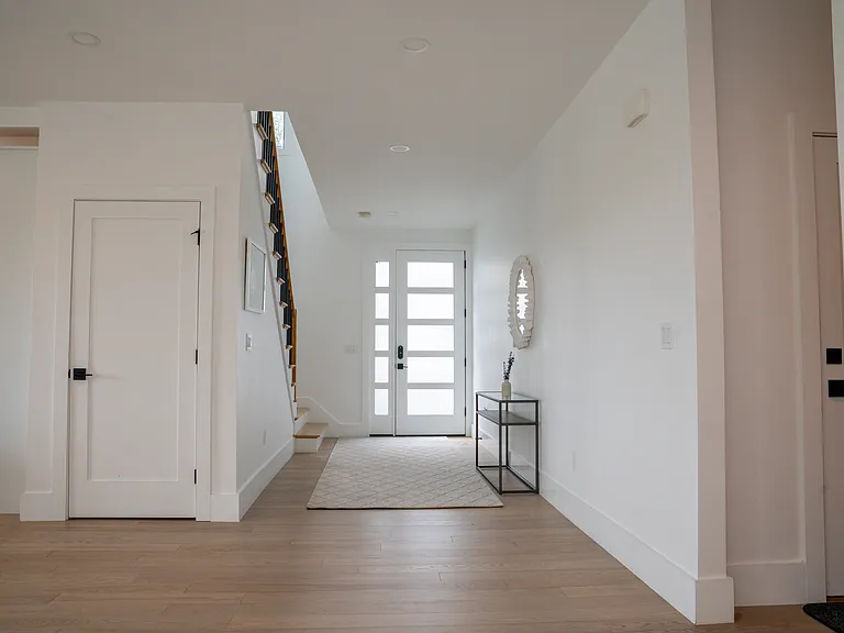 27 Brunswick Rd — Photo 3