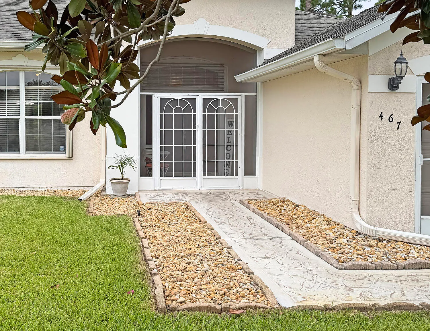 4 bed, 3.0 bath, 2248 sqft, $2,390 — Photo 3