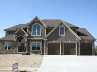 4426 Sienna Rdg, Riverside, MO 64150