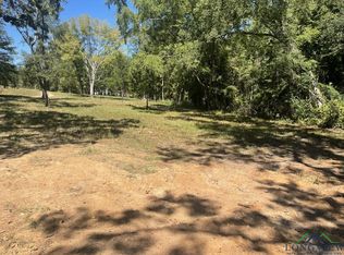 8858 W Goforth Rd, Kilgore, TX 75662