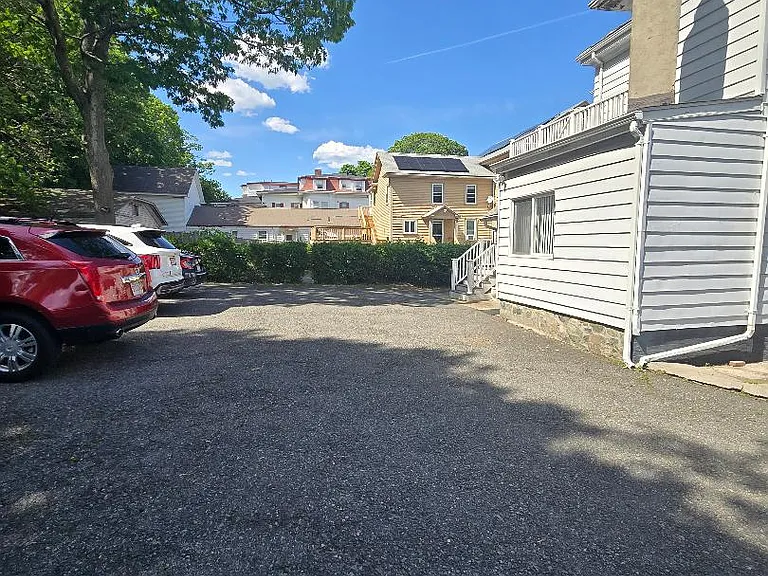 452 Highland Ave #1 — Photo 10