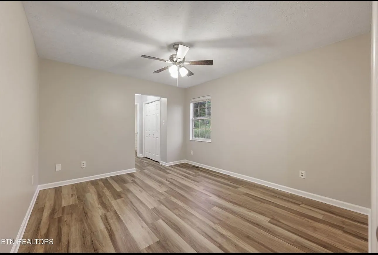 3 bed, 1462 sqft, $2,000 — Photo 1