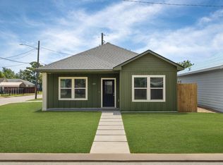 1301 Hawthorne St, Baytown, TX 77520