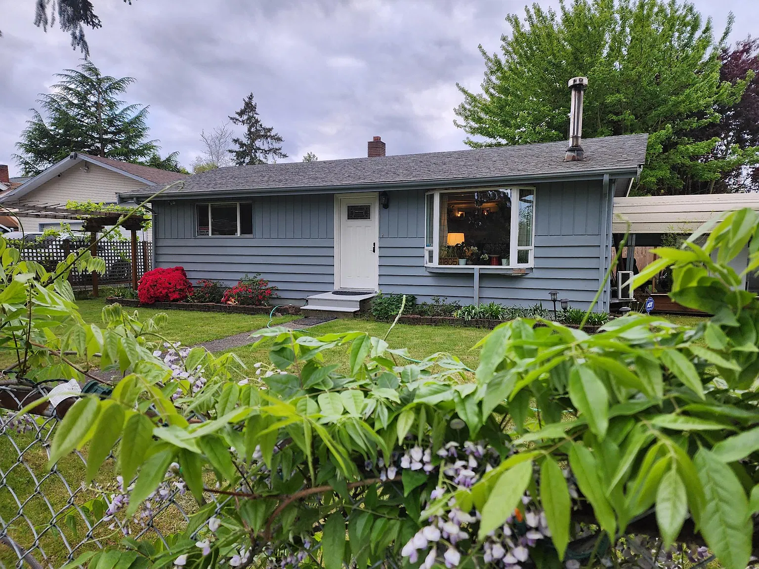 87th Ave S, Seattle — Photo 2