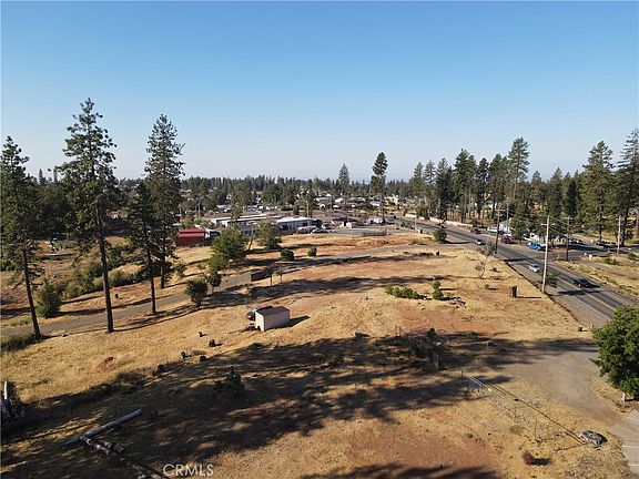 2nd image of 8030 Skyway