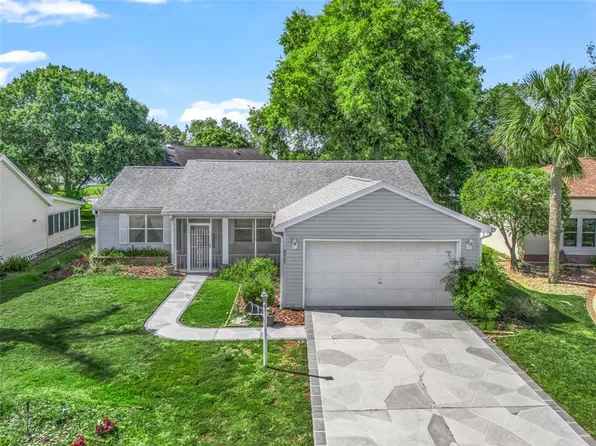 877 Cortez Ave, Lady Lake, FL 32159