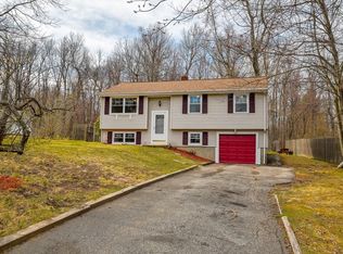 80 Lanesboro Rd, Worcester, MA 01606