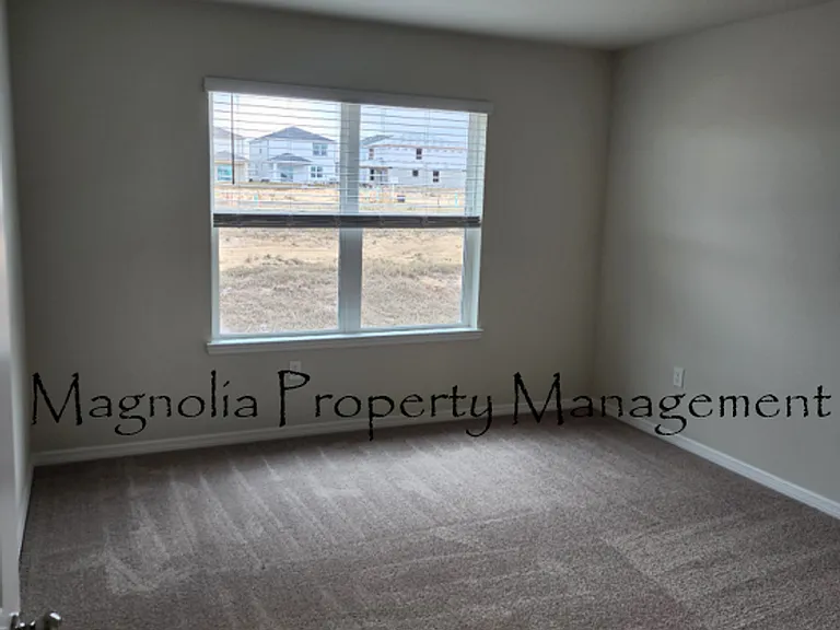 3619 Cambridge Brook Dr — Photo 4