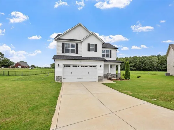 155 Colby Farm Dr, Kenly, NC 27542