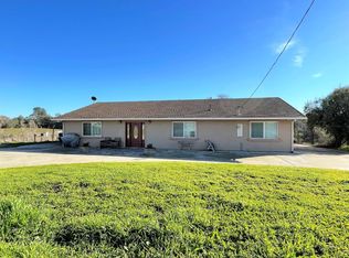 10653 Quartz Dr, Valley Springs, CA 95252