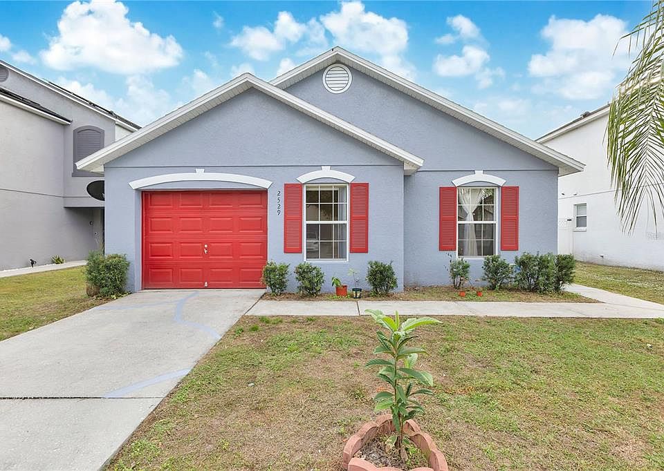 1st image of 2529 Hamlet Ln