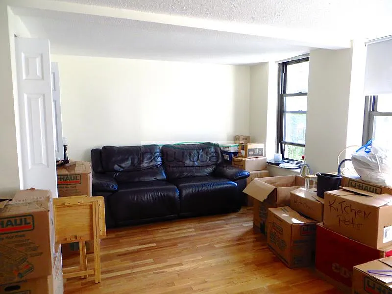 1 bed, 615 sqft, $2,800 — Photo 2