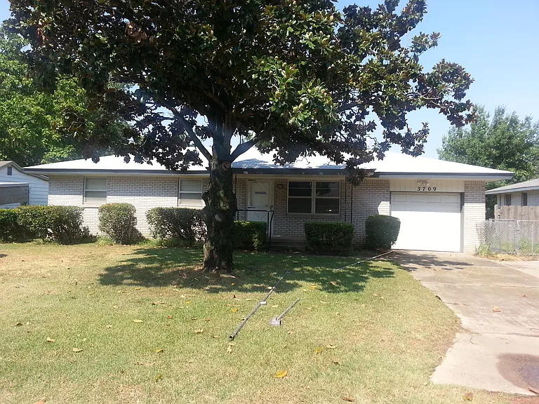 3709 N Beaver Ave — Photo 14