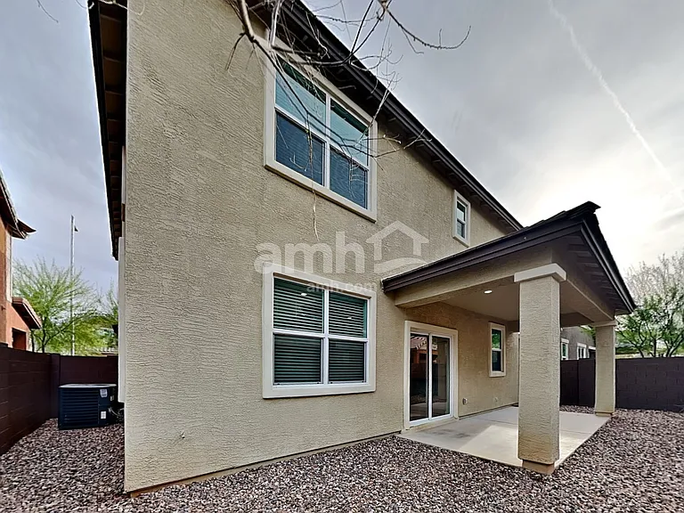 678 W Laredo Ave — Photo 20