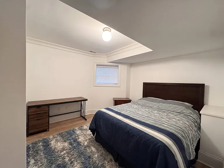 834 W Waveland Ave — Photo 8