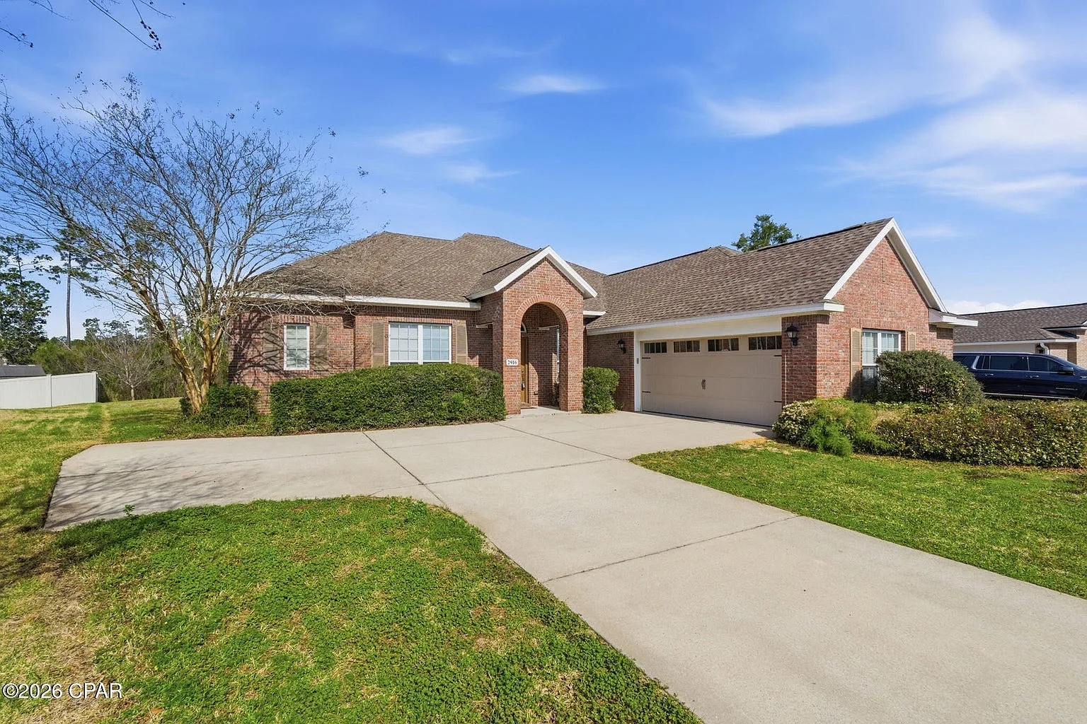 5 bed, 3605 sqft, $2,995 — Photo 1