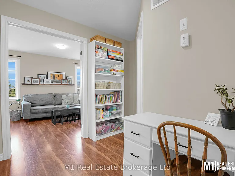 15 Carere Cres #46B — Photo 20