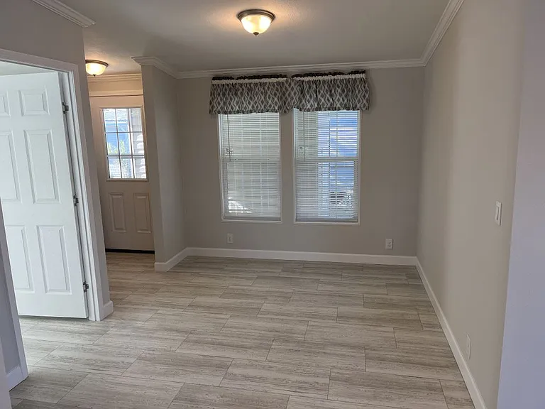 331 Peck St #116 — Photo 13