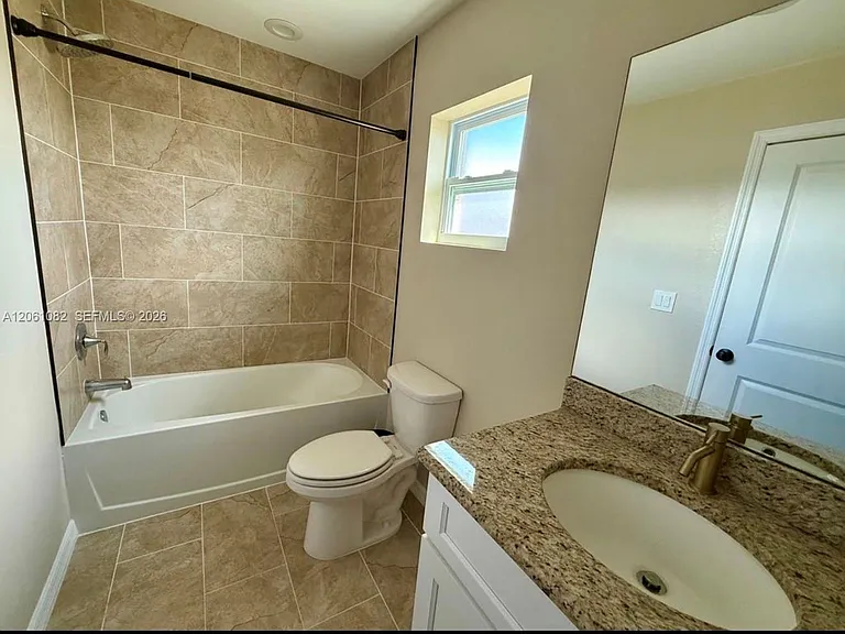7033 Waldo Cir — Photo 21