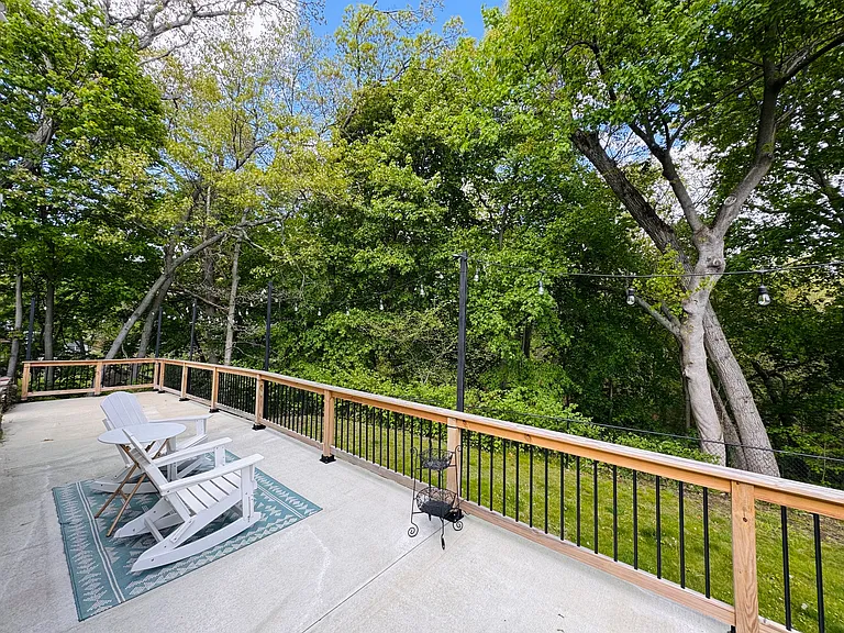 188 Sumner Ave — Photo 20