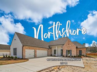 907 Waters Edge, Brandon, MS 39047