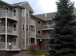 2350 Ridge Dr APT 316, Saint Louis Park, MN 55416