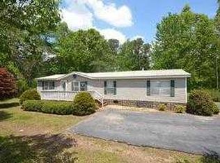 302 Hurst Mill Rd N, Bremen, GA 30110