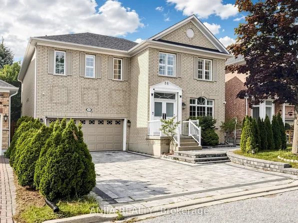 12 Gardenia Cres, Markham, ON L6C 2K7