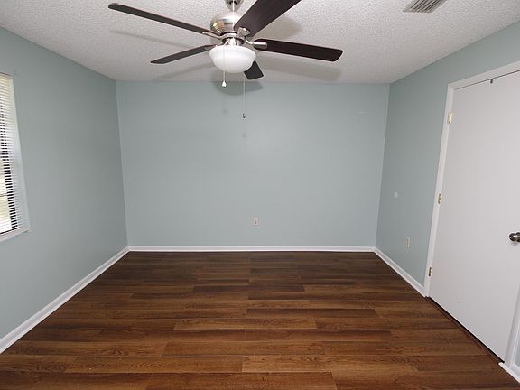 2nd image of 1637 Morley St SE APT W