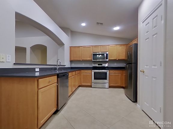 5th image of 23853 W Mesquite Dr
