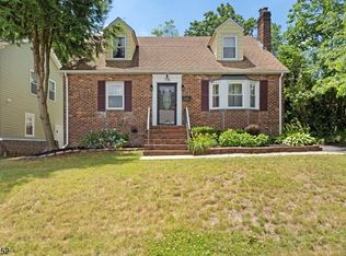 336 Sherwood Rd, Union, NJ 07083