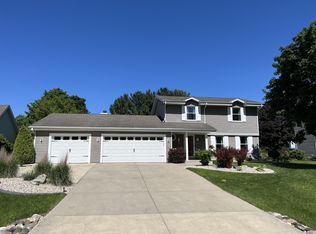 3983 Elaines Way, Slinger, WI 53086