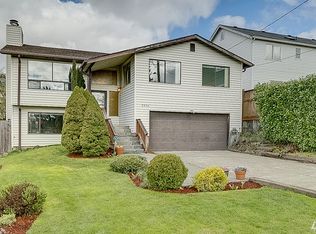 2956 S Webster St, Seattle, WA 98108