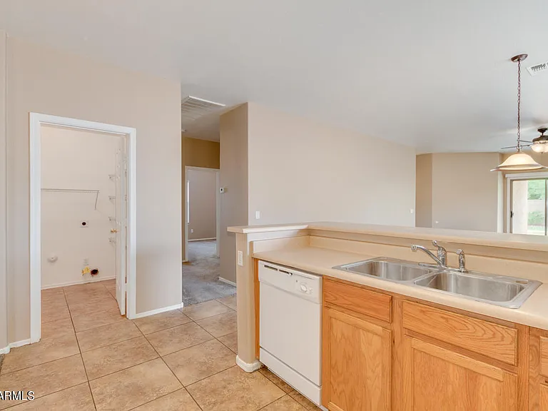3791 W Whitman Dr — Photo 11