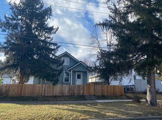 1206 & 1/2 2nd St, La Grande, OR 97850