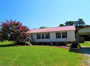 187 Palomino Trl, Lexington, NC 27295