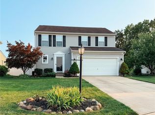 6268 W Breezeway Dr, North Ridgeville, OH 44039
