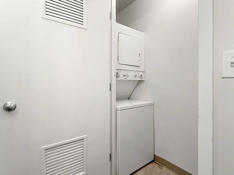 71 Fulkerson St — Photo 21