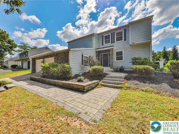 2718 Windy Hill Rd, Allentown, PA 18103
