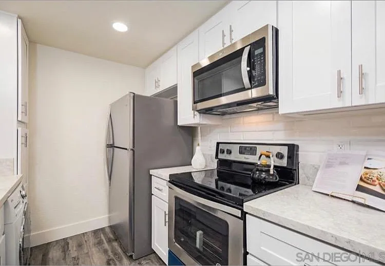 4119 Highland Ave #5 — Photo 9
