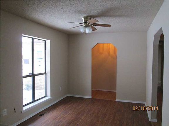 4th image of 12633 Blueberry Ln
