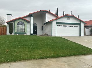 37058 E Waterman Ave, Palmdale, CA 93550