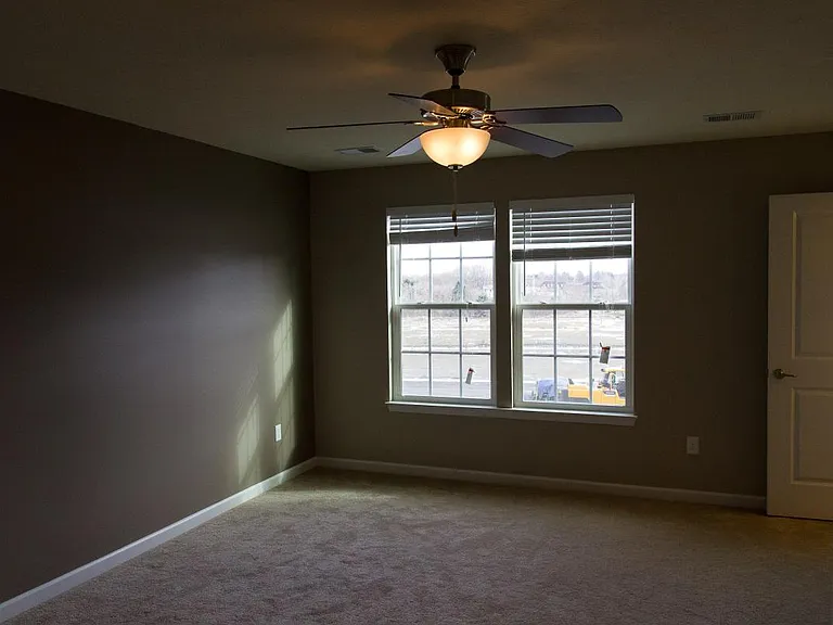1916 Georgetown Dr — Photo 14