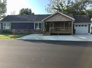 111 Clark Rd, Charlestown, IN 47111