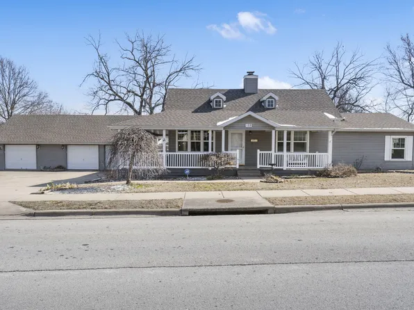 408 N Lynn Avenue, Republic, MO 65738