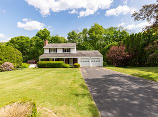 21 Stony Ridge Rd, Norwich, CT 06360
