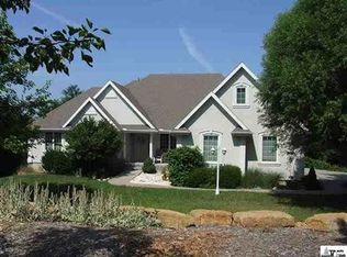 4901 SW Fairlawn Rd, Topeka, KS 66610