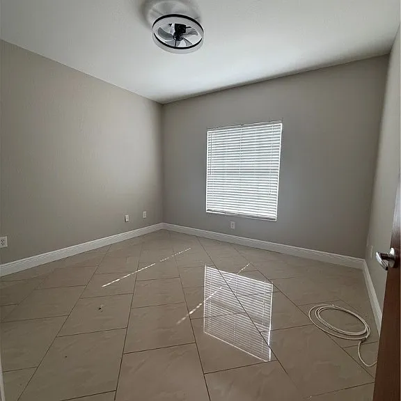 8555 Bernwood Cove Loop #103 — Photo 23