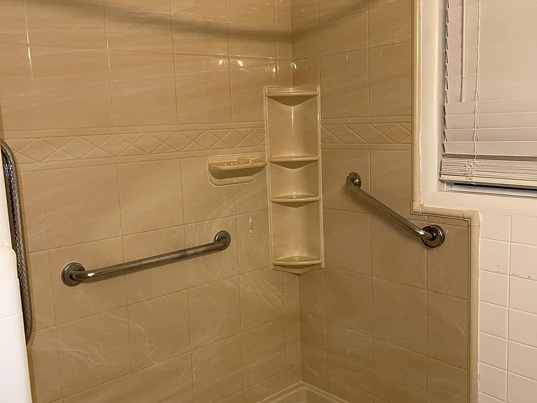 6558 College Dr — Photo 4